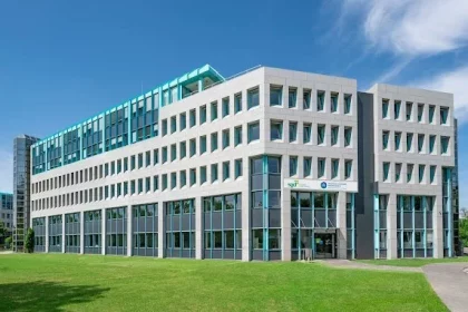 SGD - المدرسة الرائدة للتعليم عن بُعد في ألمانيا