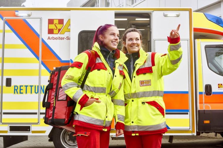 مسعف الطوارئ