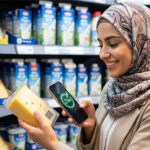 هل الحليب والأجبان في ألمانيا حلال؟ وكيف تتحقق من ذلك؟